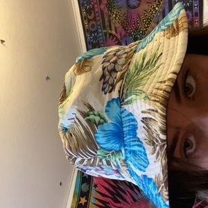 3 pack of bucket hats